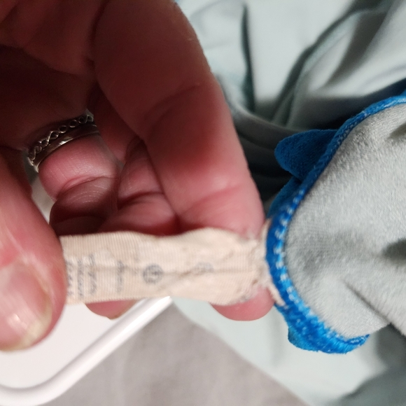 Lululemon - Picture 3 of 4